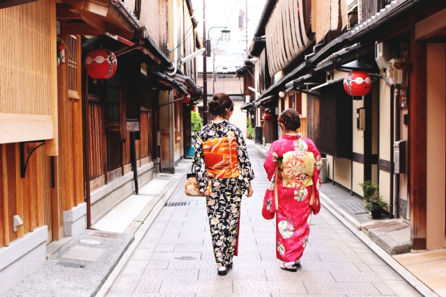 日本の伝統 着物の魅力と楽しみ方を徹底解説 学生幹事ナビ ガクナビ